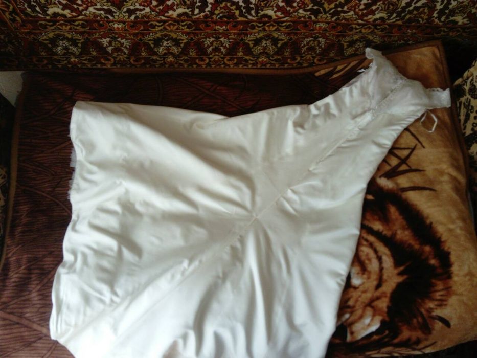 Продам свадебное платье