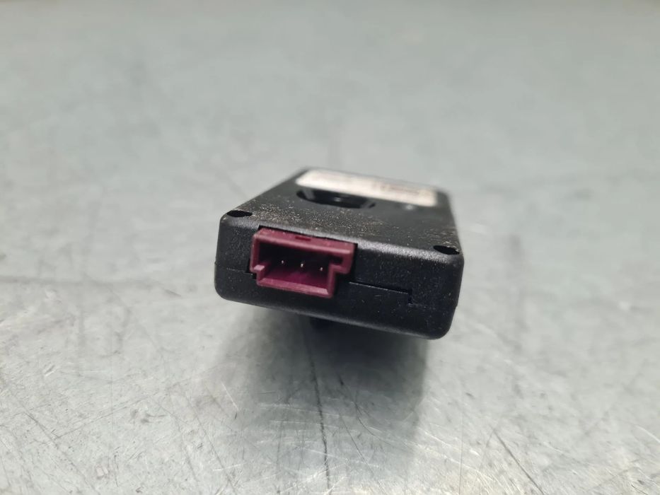 Amplificador de antena BMW X1 (F48)