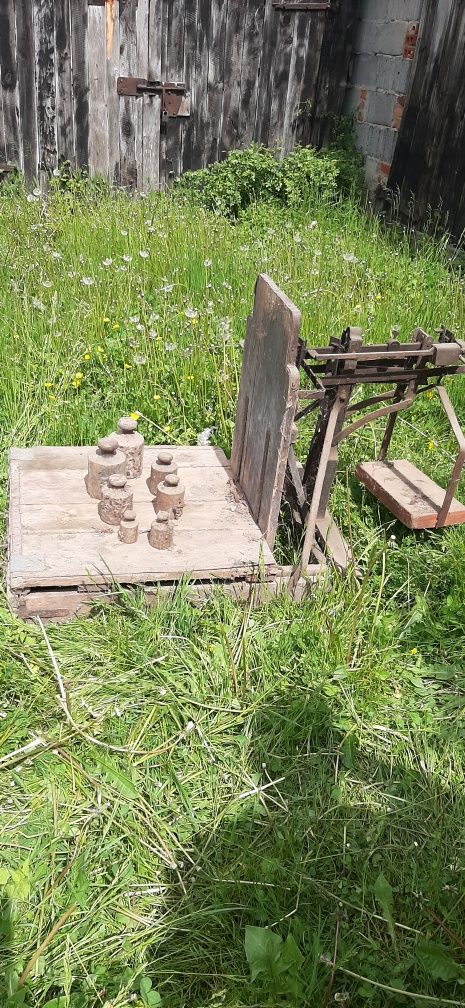 Stara waga do zboża/ towarowa