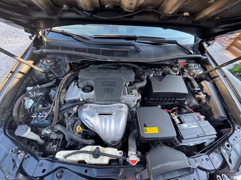 Продам  або обміняю Toyota Camry 50 USA