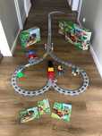 LEGO Duplo 10872, 10874, 10882 - pociąg, tory, szlabany, wiadukt