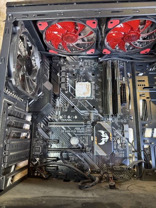 Plyta glowna Asus tuf gaming b450 , Ryzen 5 5600, 16 Gb ram DDR4