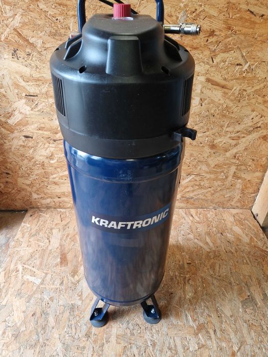 Kompresor pionowy stojący EINHELL KRAFTRONIC 10 bar