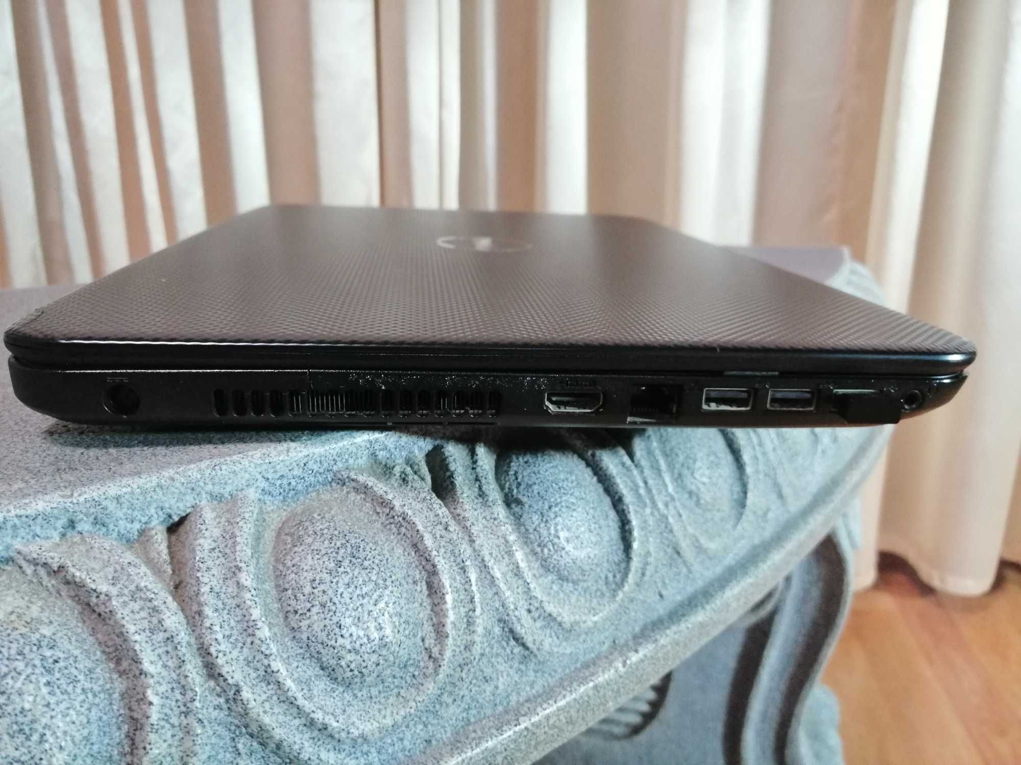 Portátil Dell inspiron 15 3521