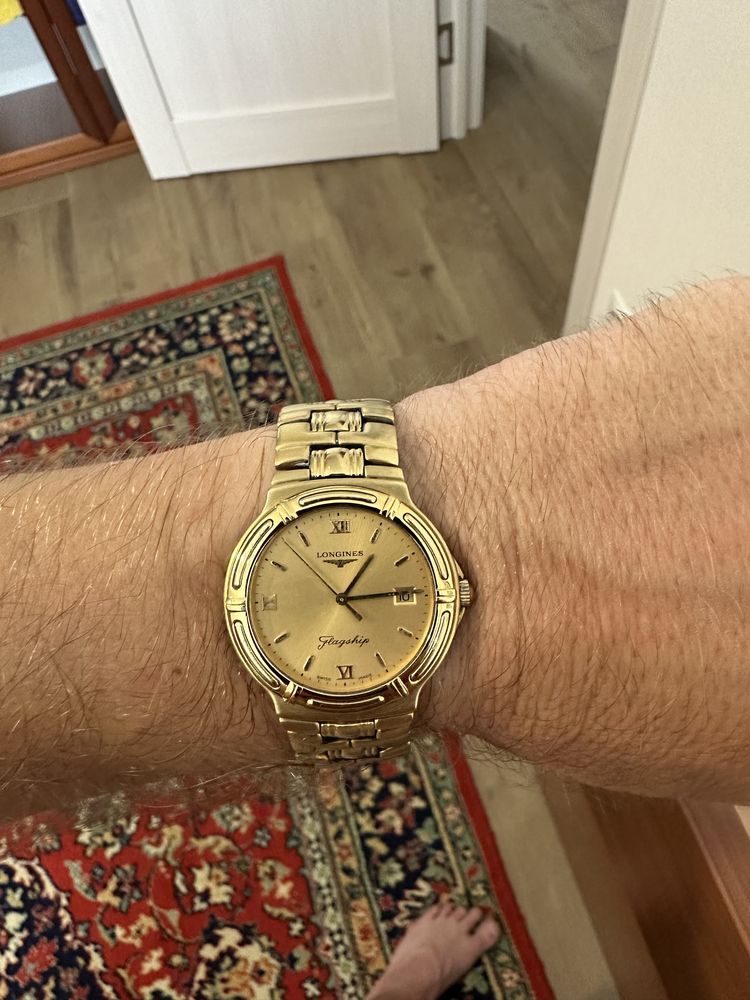 Швейцарські часи Longines Flagship Quartz