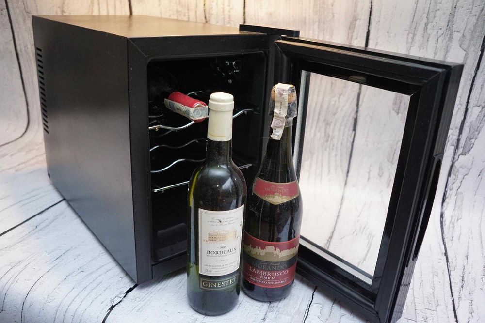 Lodówka chłodnia zamrażarka witryna chłodnicza rollbar