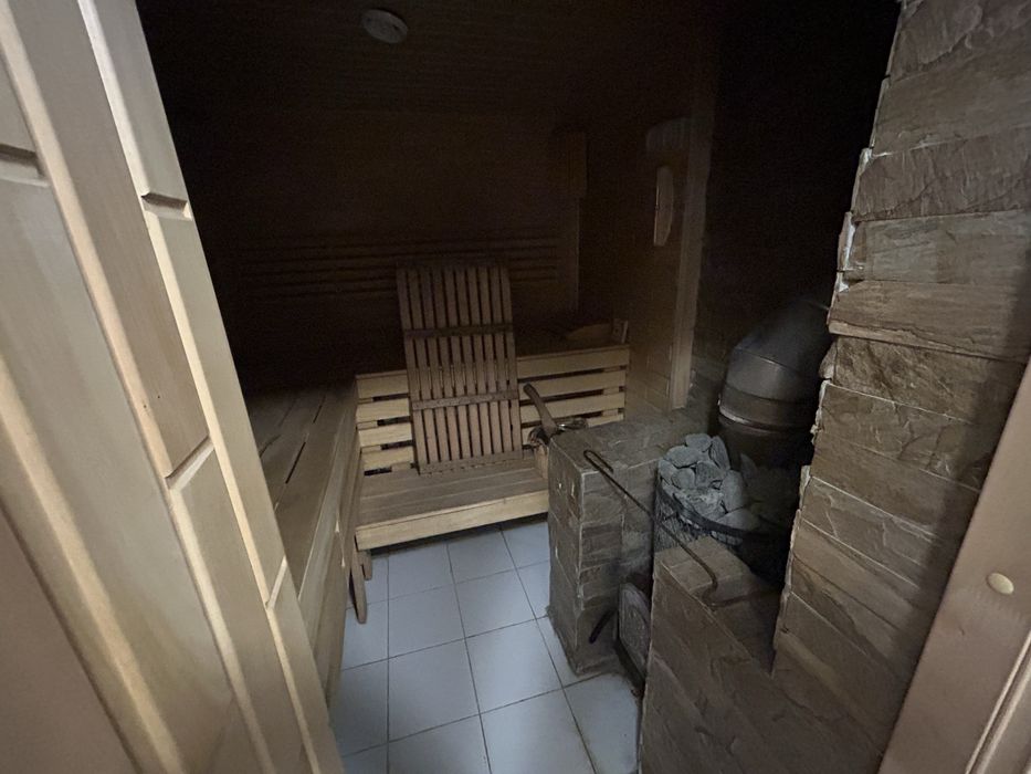 Оренда будинка 270м2 ,Дарницький Газовий генератор Осокорки