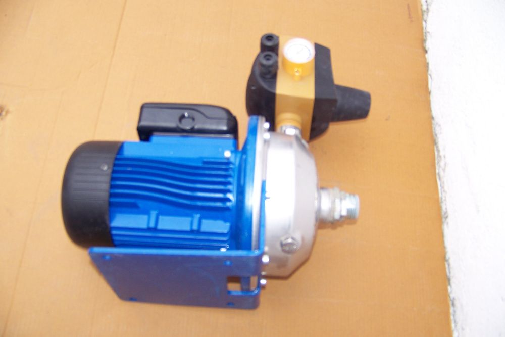 Pompa wody Lowara 8bar + regulator ciścienia Genyo 10bar