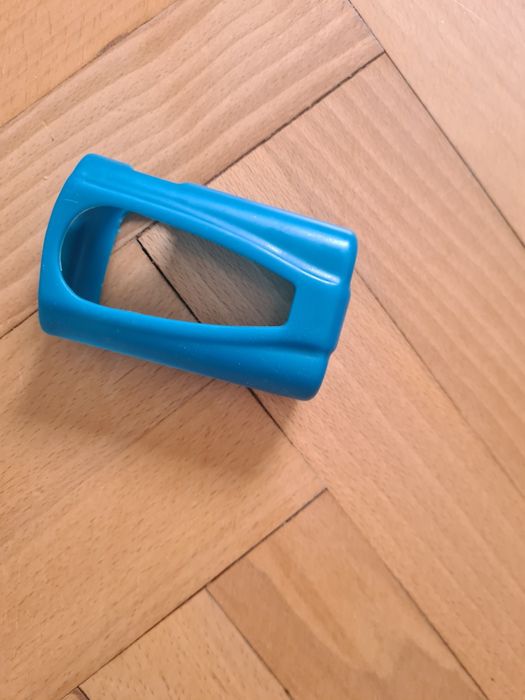 Etui silikonowe niebieskie na pompę minimed veo