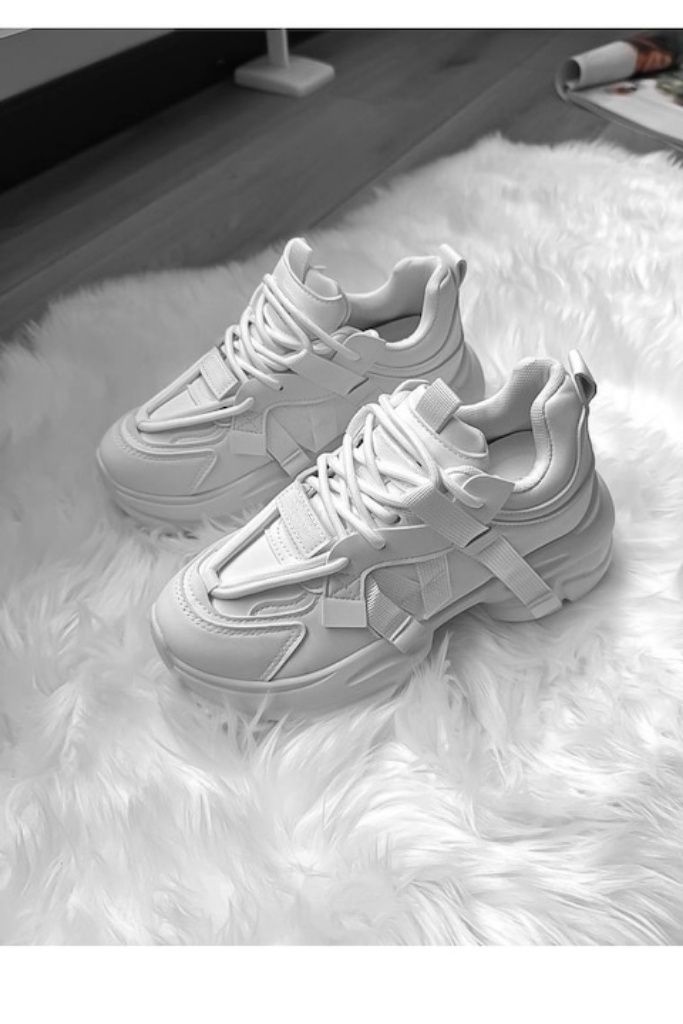 Sneakersy na platformie grubej podeszwie sportowe wiązane sznurowane