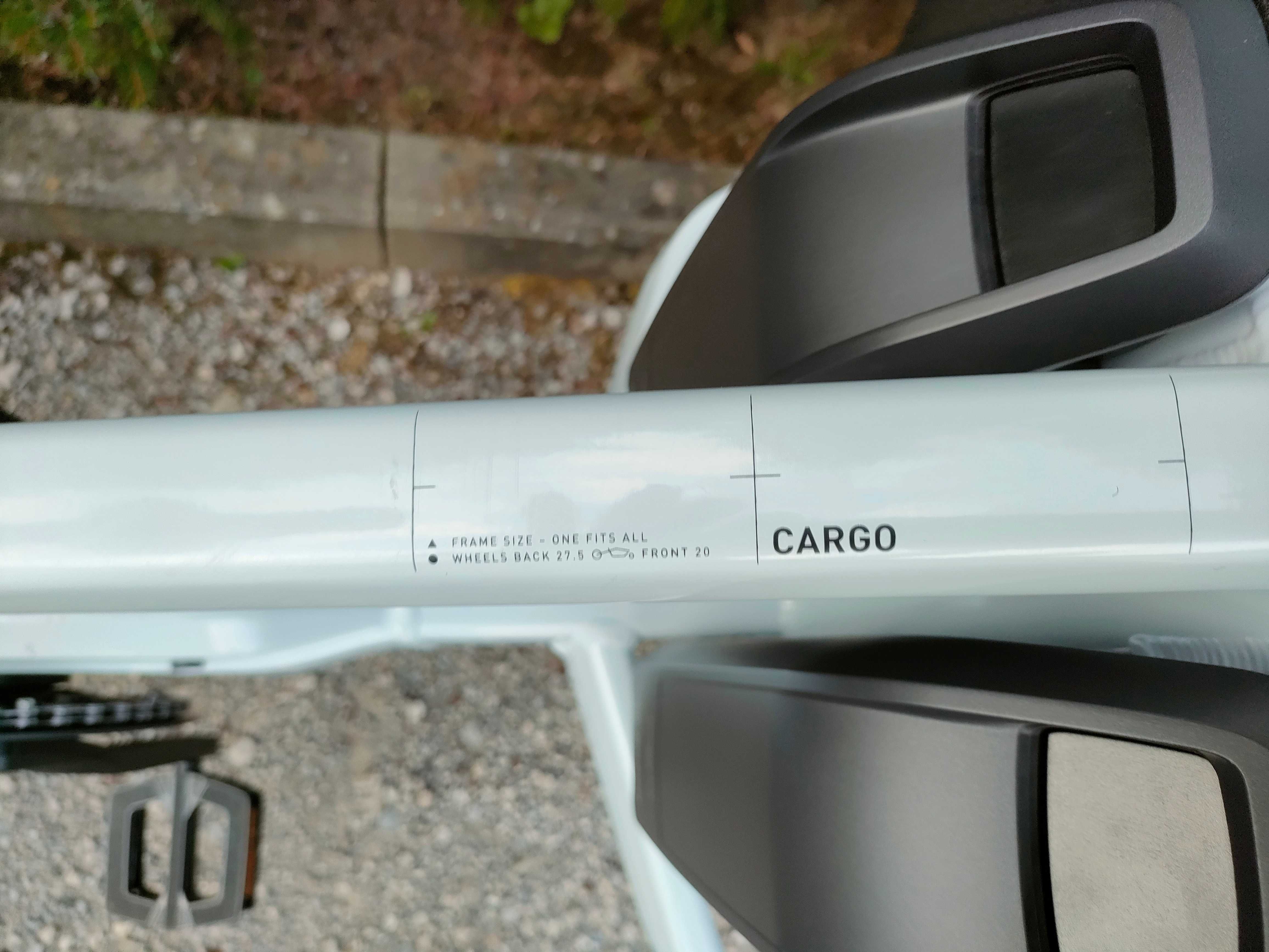 CUBE Cargo Hybrid 500 flashwhite´n´black 20 / 27,5