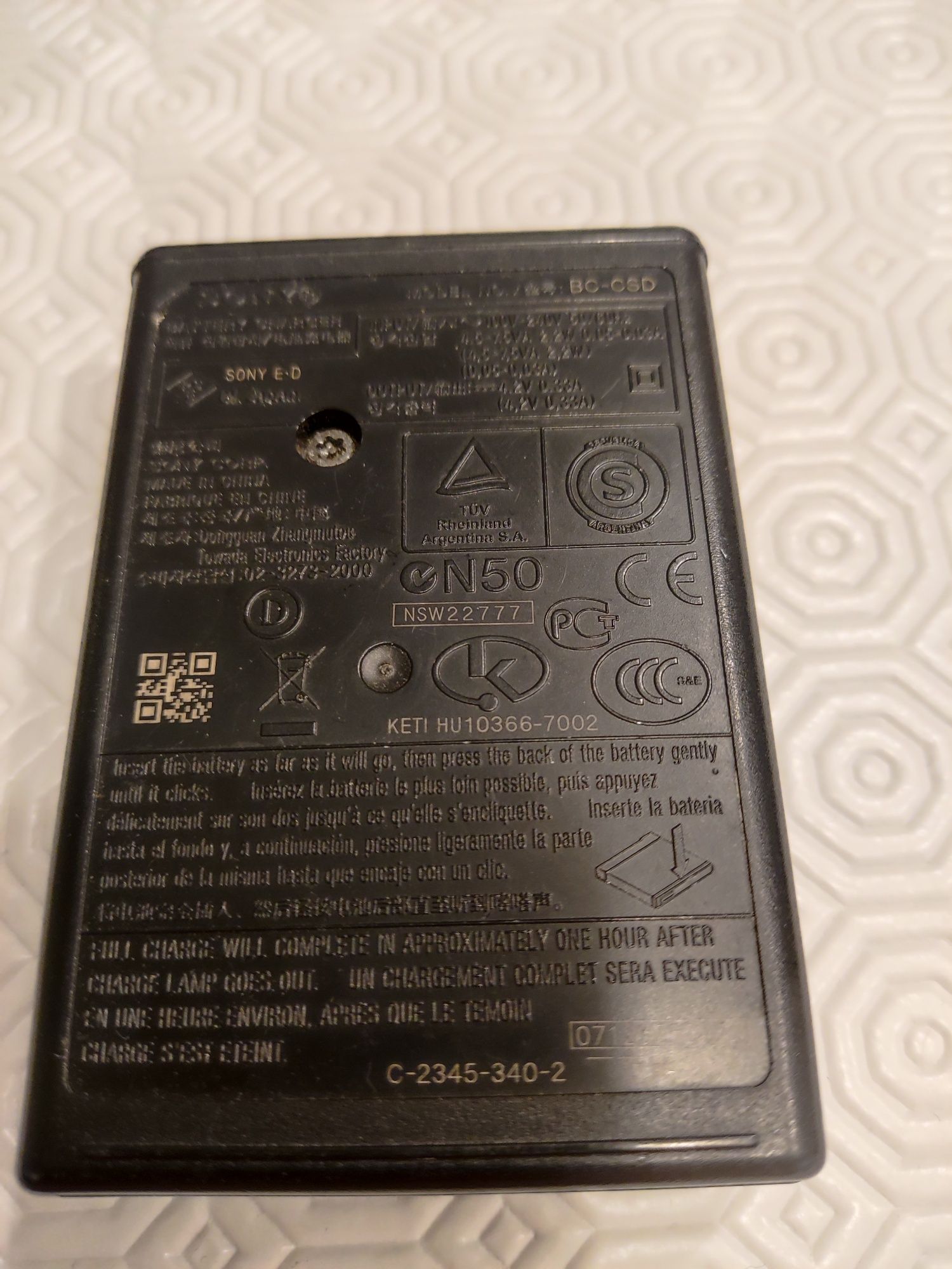 Carregador bateria Sony BC-CSD N50