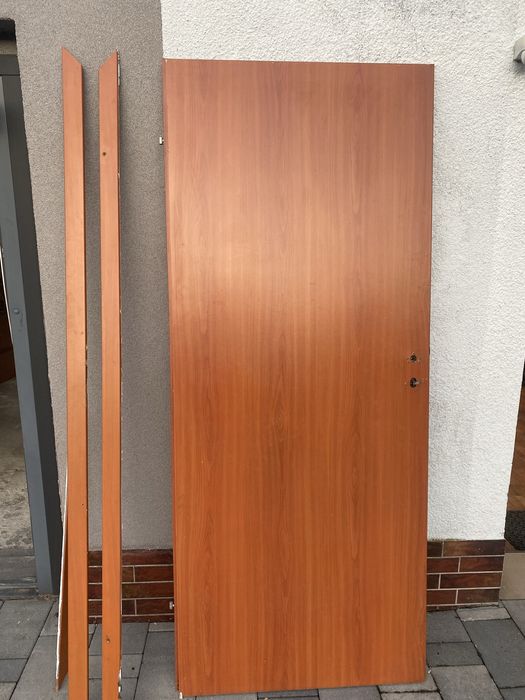 Drzwi wewnętrzne pełne