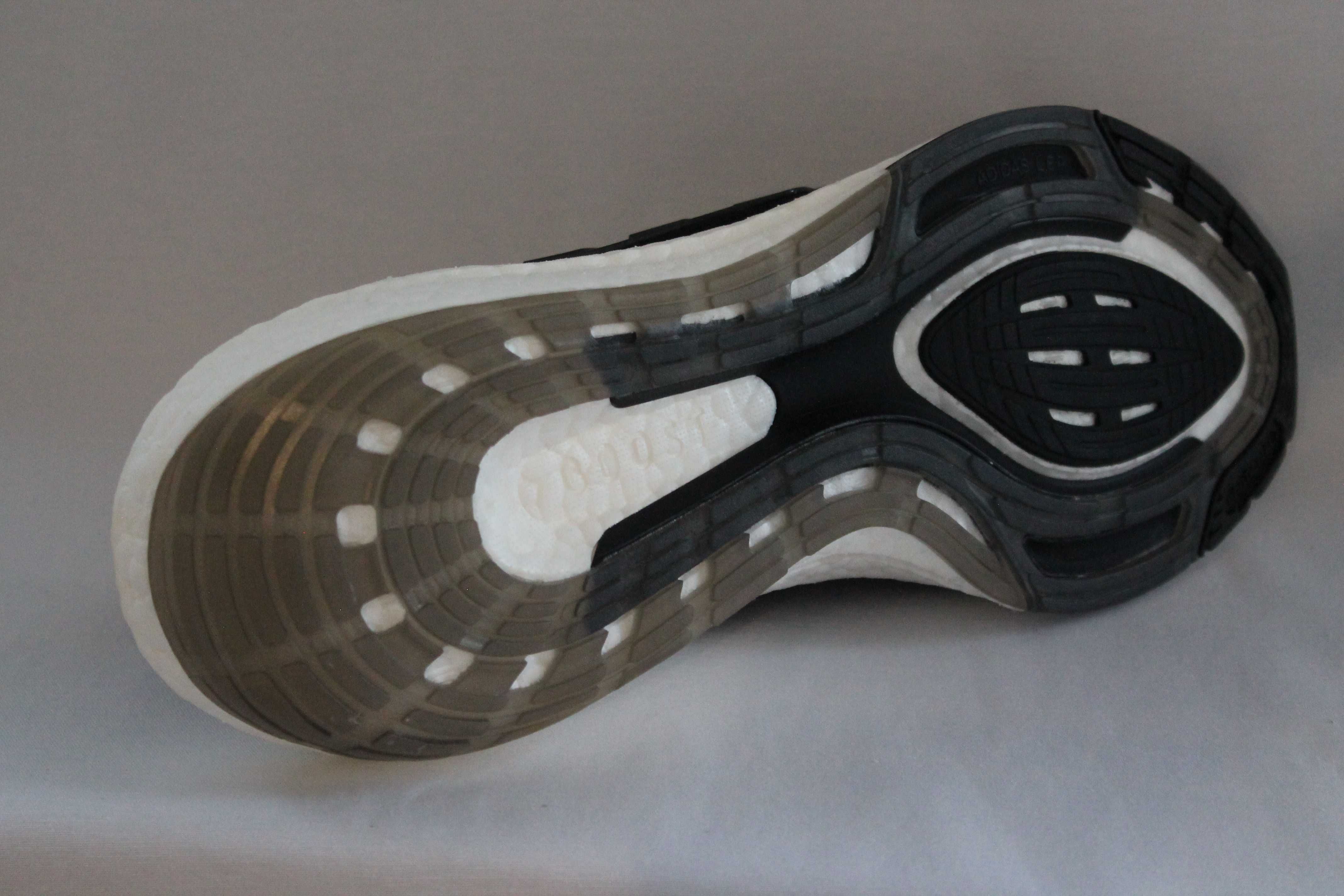Кросівки adidas ultraboost 22-US--12,5-EU--45--устіл-30,2 см