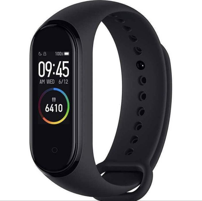 Продам часы Mi Smart Band 4