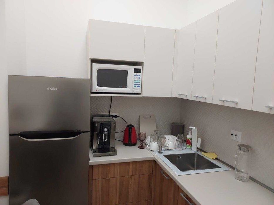 Оренда офісу з меблями в БЦ на Подолі (55 м2)