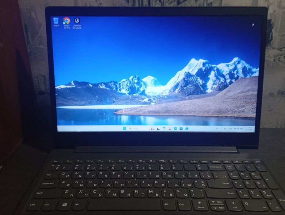 Ноутбук/Lenovo/ноутбук Lenovo 82С7/Б/У