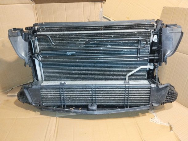 Chłodnica Wody Intercooler Wentylator Mercedes W204 W212 X204 W218 GLK