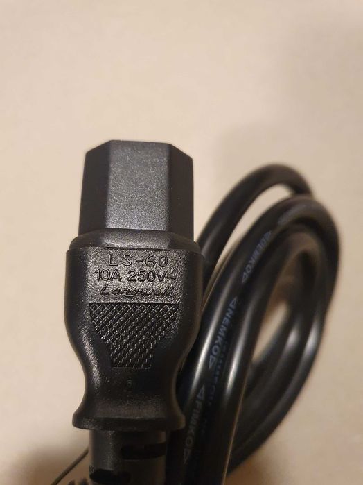 Kabel zasilający monitor lub komputer