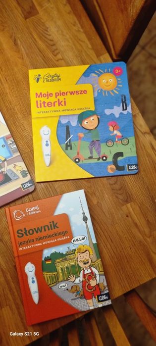 Czytaj z Albikiem  Pióro + 3 książki
