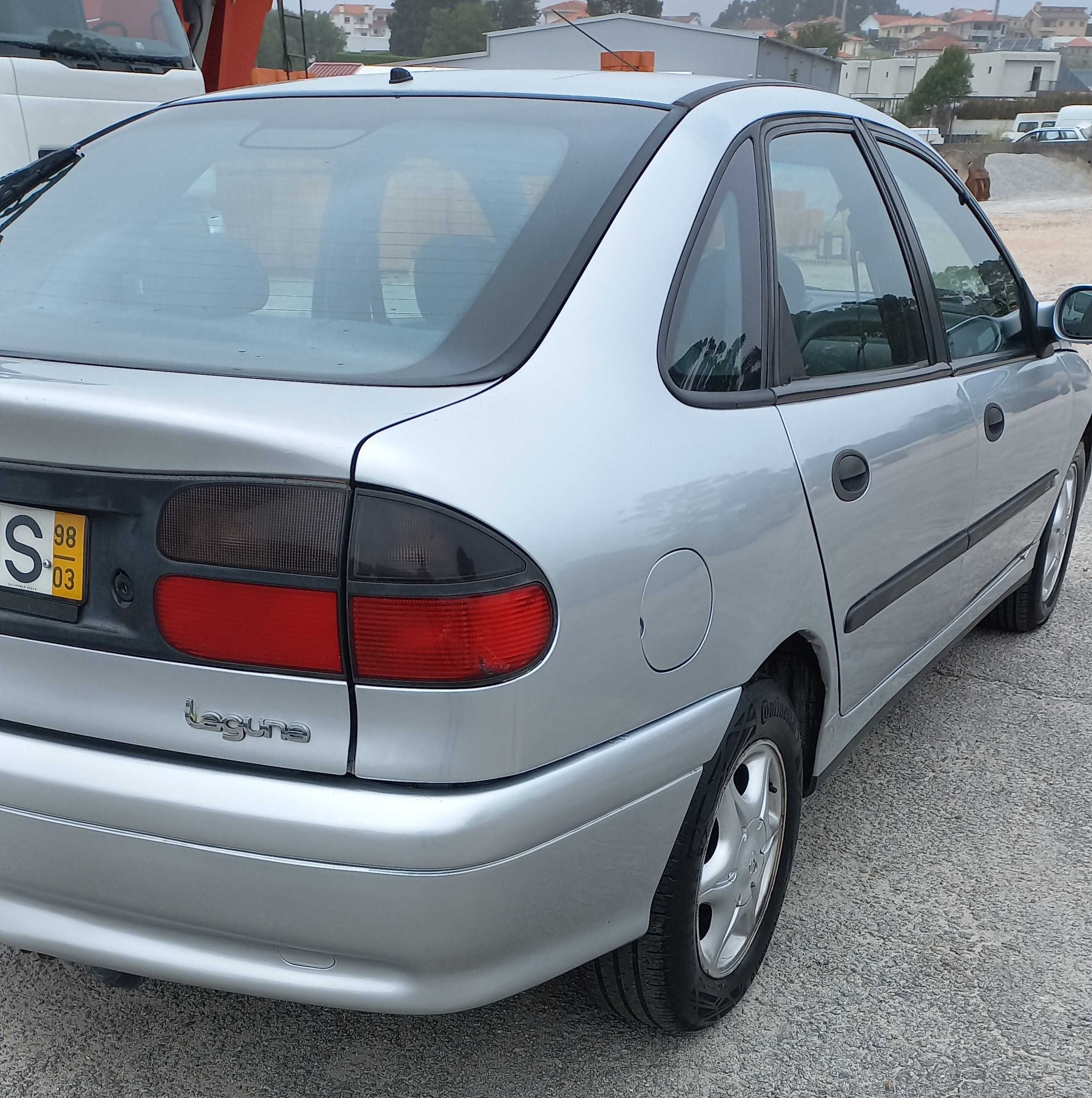 Renault Laguna 1.9 DTi