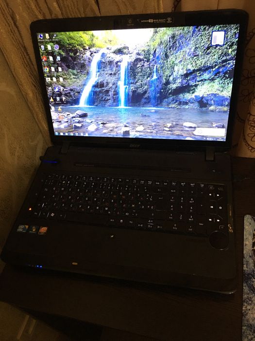 Acer aspire 8942 18 дюйм Intel i7-720Q