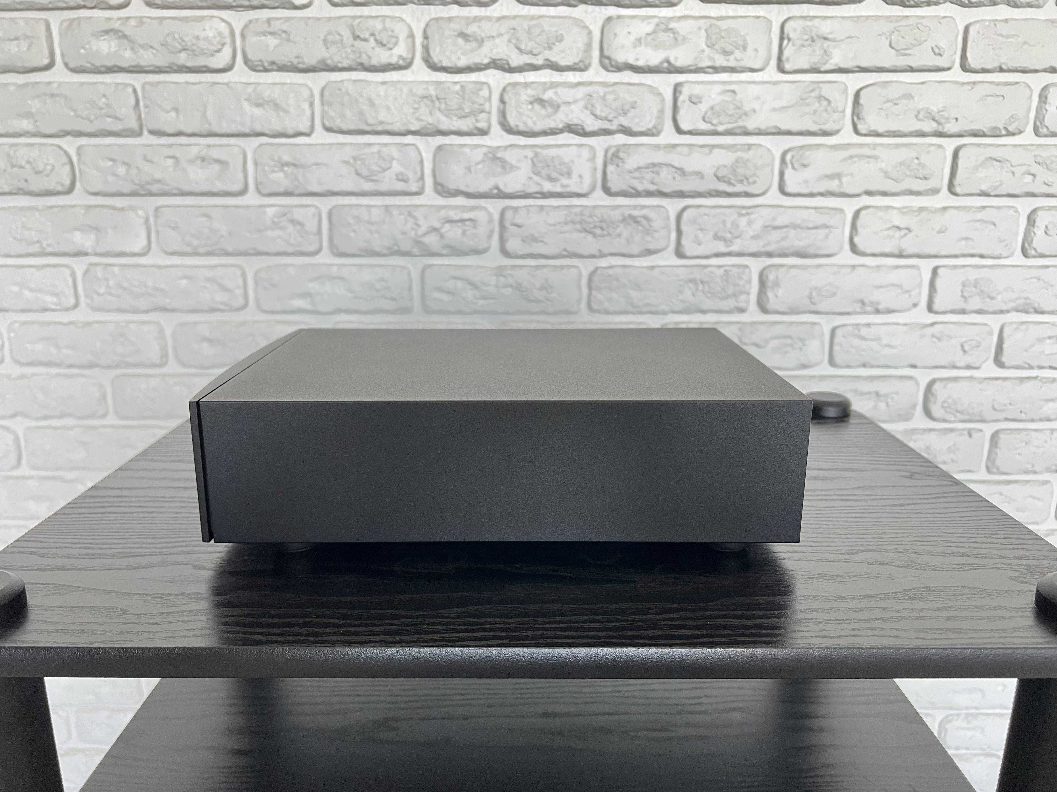 Naim UnitiServe 2ТВ (сервер, CD-риппер/плеер, стример, сетевой плеер)