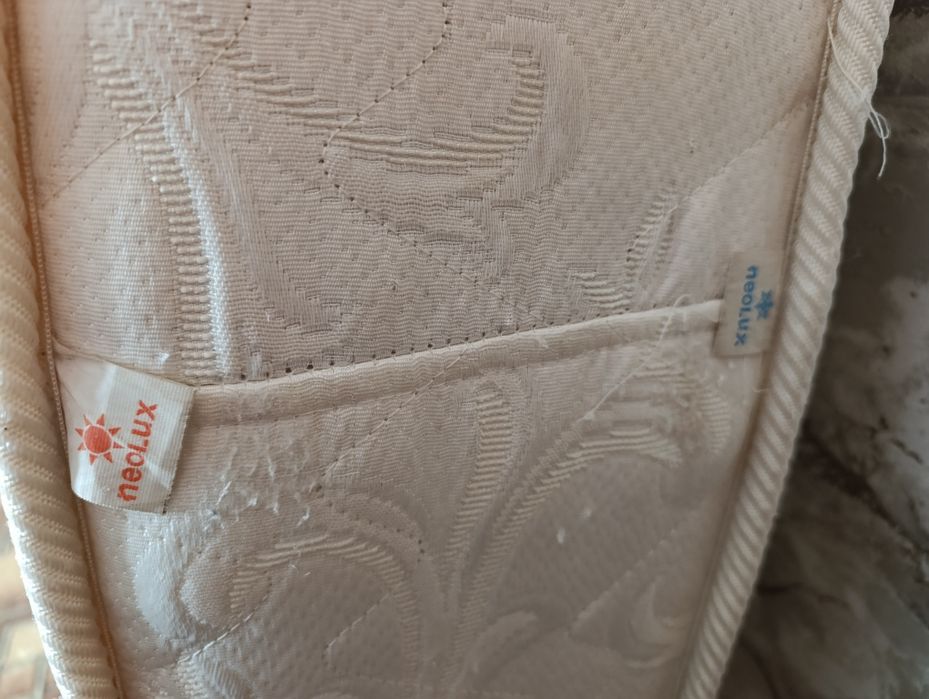 Матрац без пружинний 140*200