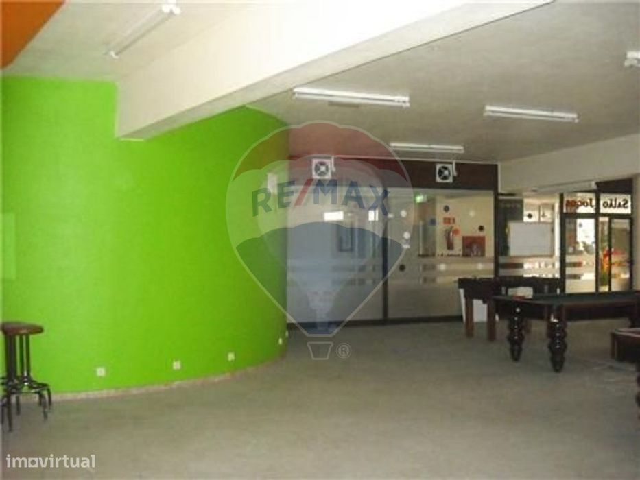 Loja com 125 m2 Centro da Batalha