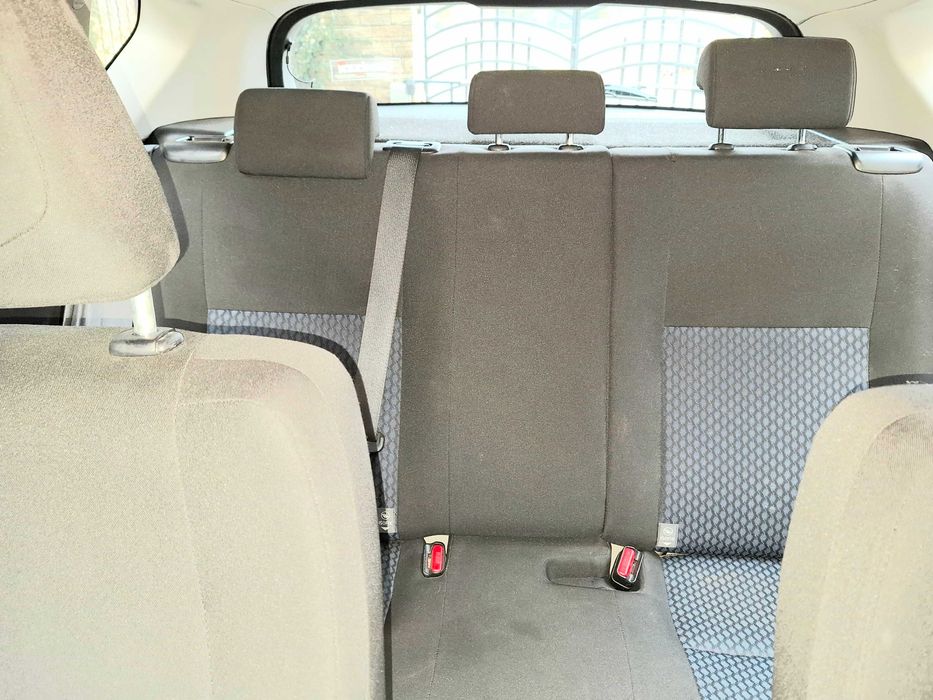 Toyota Auris 2013, 260000 km, benzyna-gaz