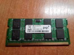 Память для ноутбука DDR-2 0,512 G), работает плохо.