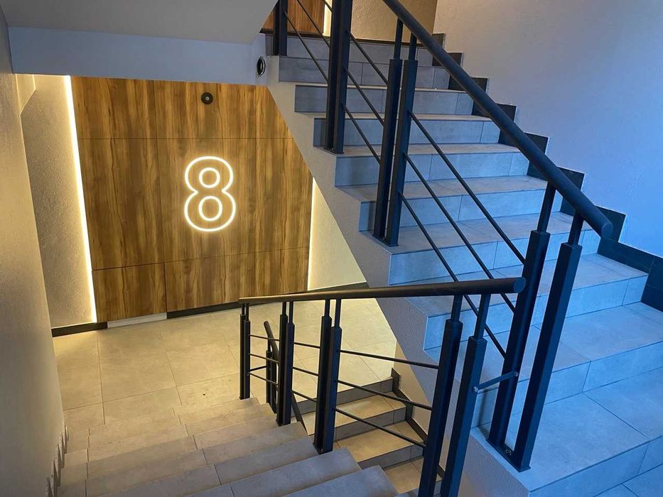 2-кімнатна квартира в зданому будинку!