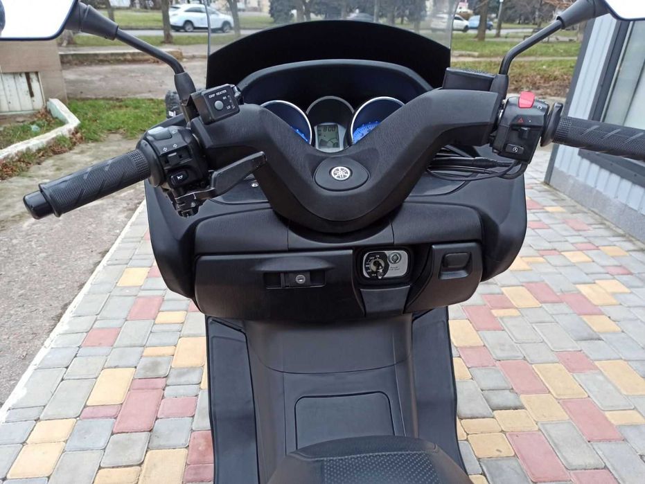 Yamaha GrandMajesty 400 2014