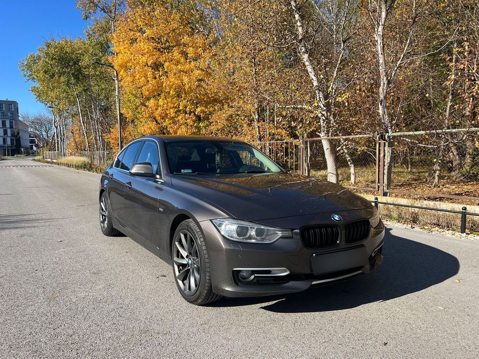 BMW Seria 3 BMW 325D 218KM