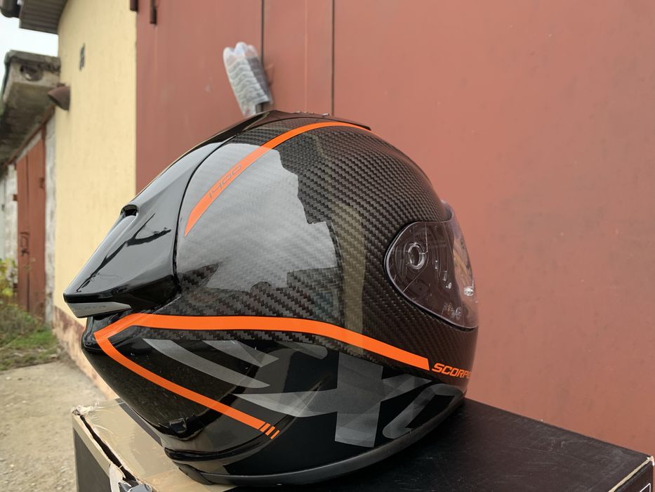 Мотошолом, шолом Scorpion Exo 1400 air Carbon, m(57-58cm)