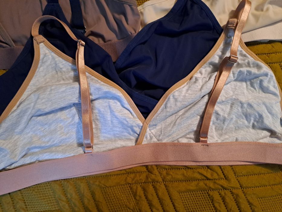 Komplet 9 staników plus size 4xl