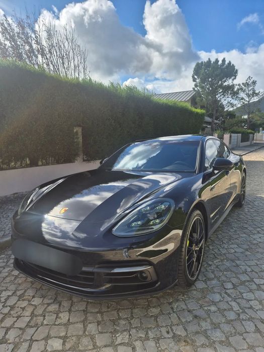 Porsche Panamera 4 E-Hybrid 10 Years Edition