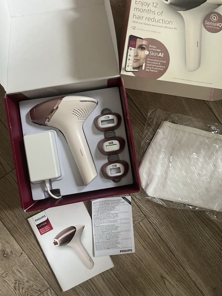 Depilator Philips Lumea 9900 IPL