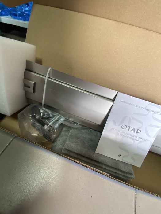 Трап Qtap Taurus Tile 900 лінійний із сухим затвором під поитку
