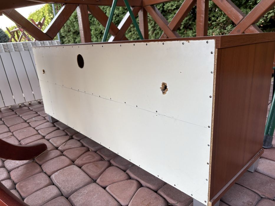 Szafka pod telewizor