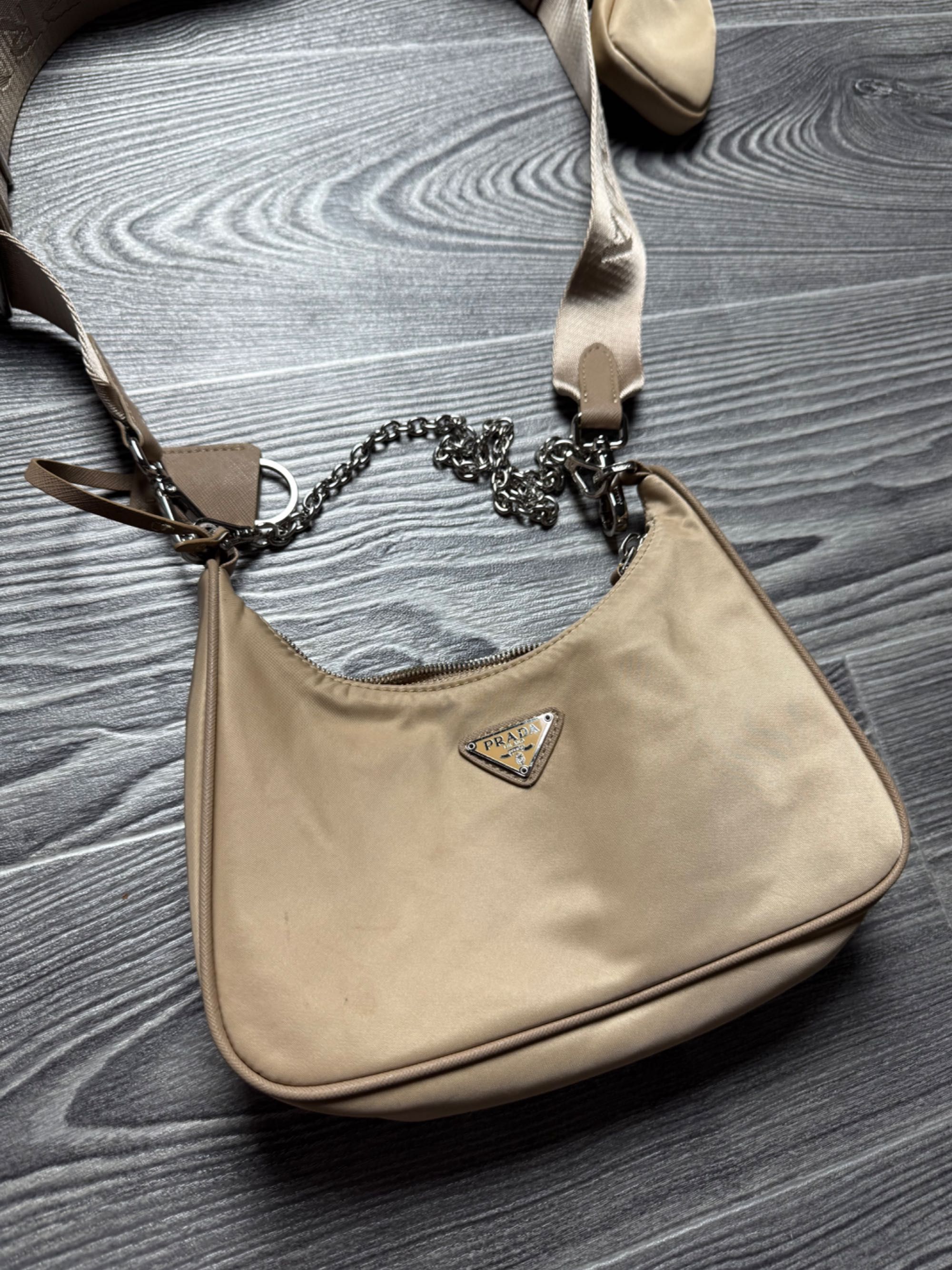 Женская сумка Prada