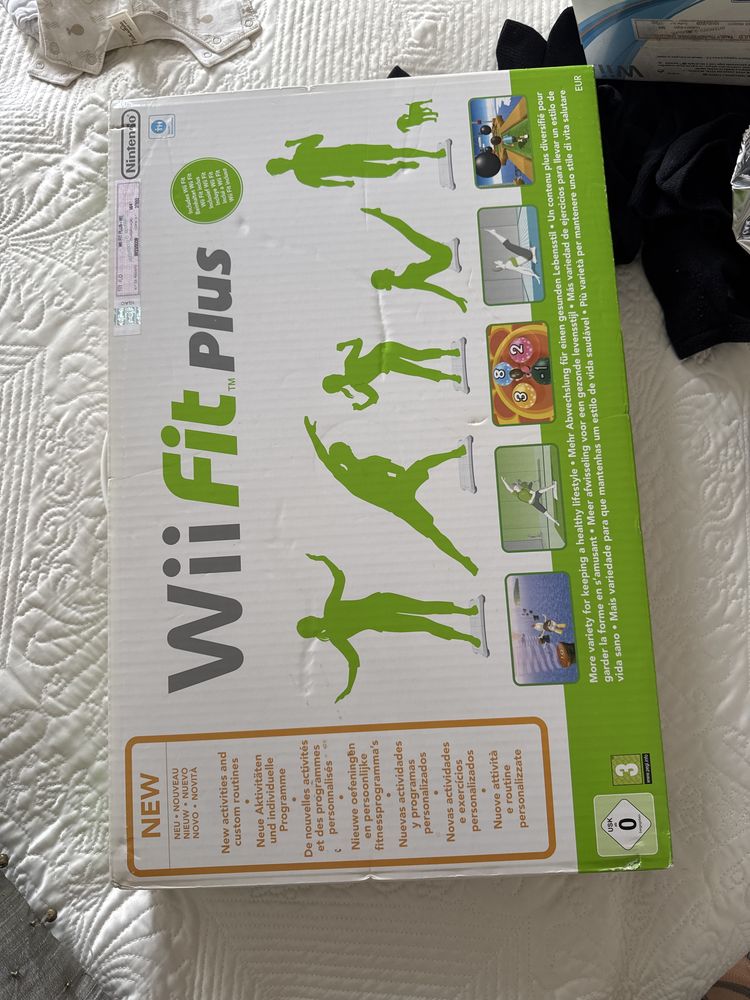 Wii Fit Plus + Balance Board
