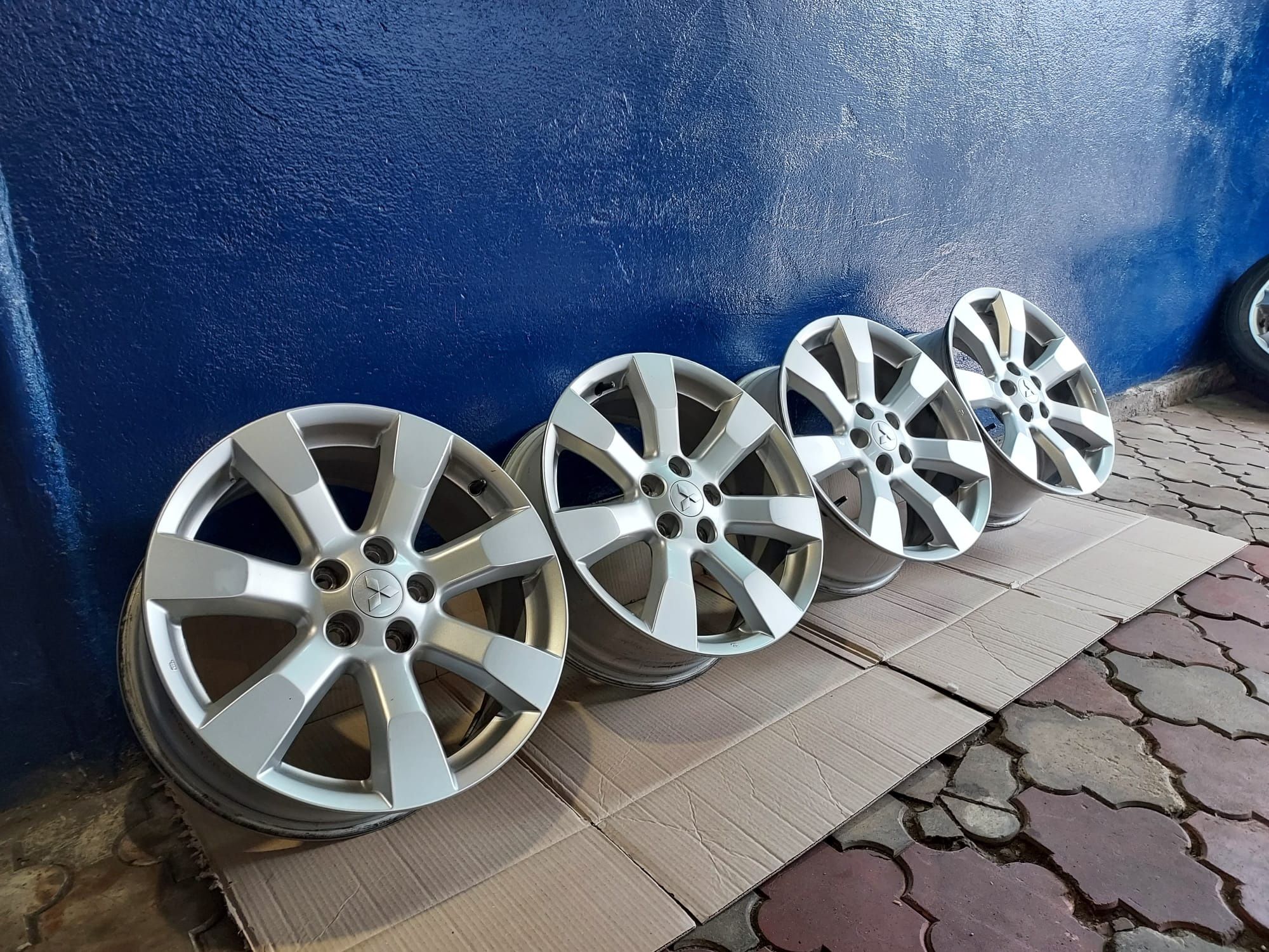 Alufelgi R18 5×114,3 Mitsubishi oryginalne bdb stan