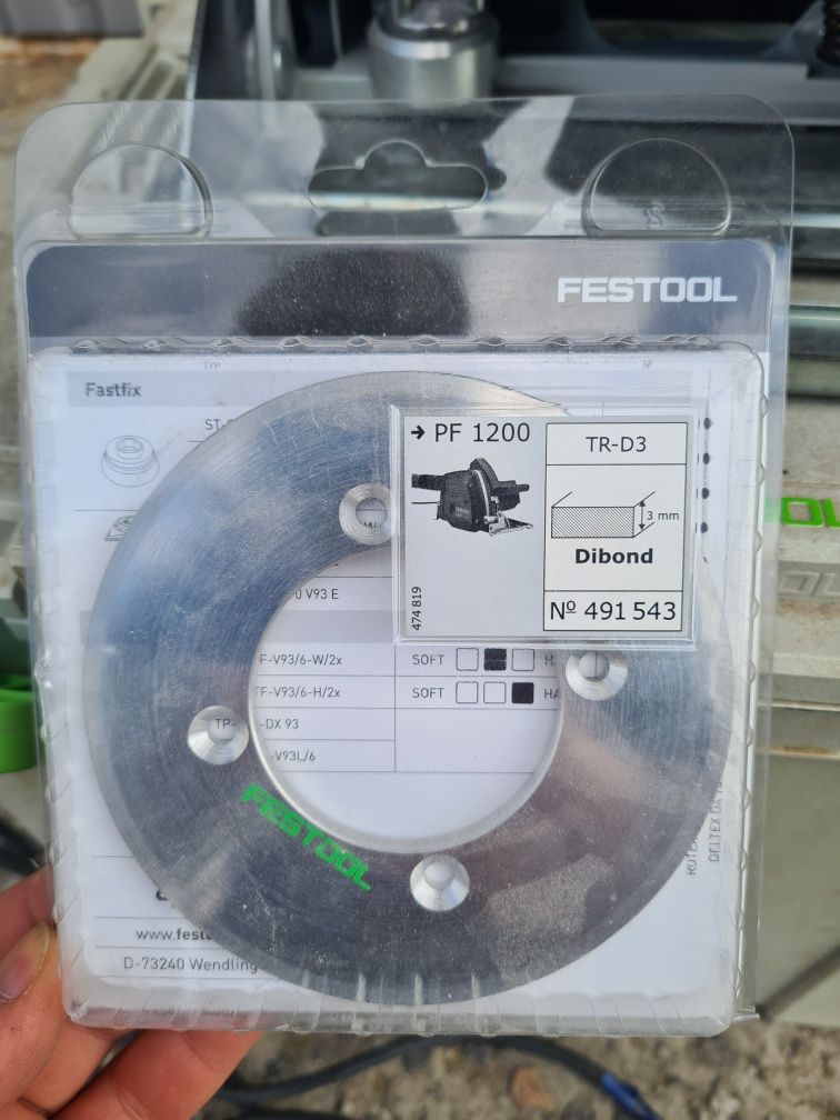 Продам Festool фрезер pf 1200 E