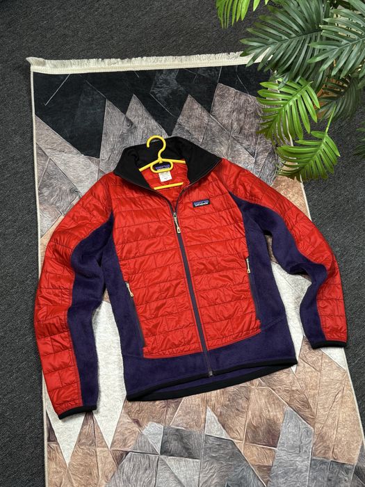 Микропуховик Patagonia куртка розмір S пуховик