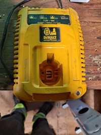 Ładowarka dewalt DE9135