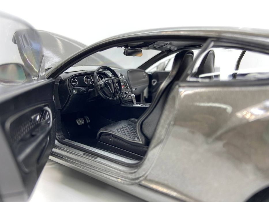 1:18 модель Bentley Continental Supersports 2009 WELLY