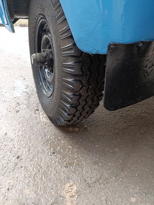 Уаз 3303. Бортовий Газ Бензин