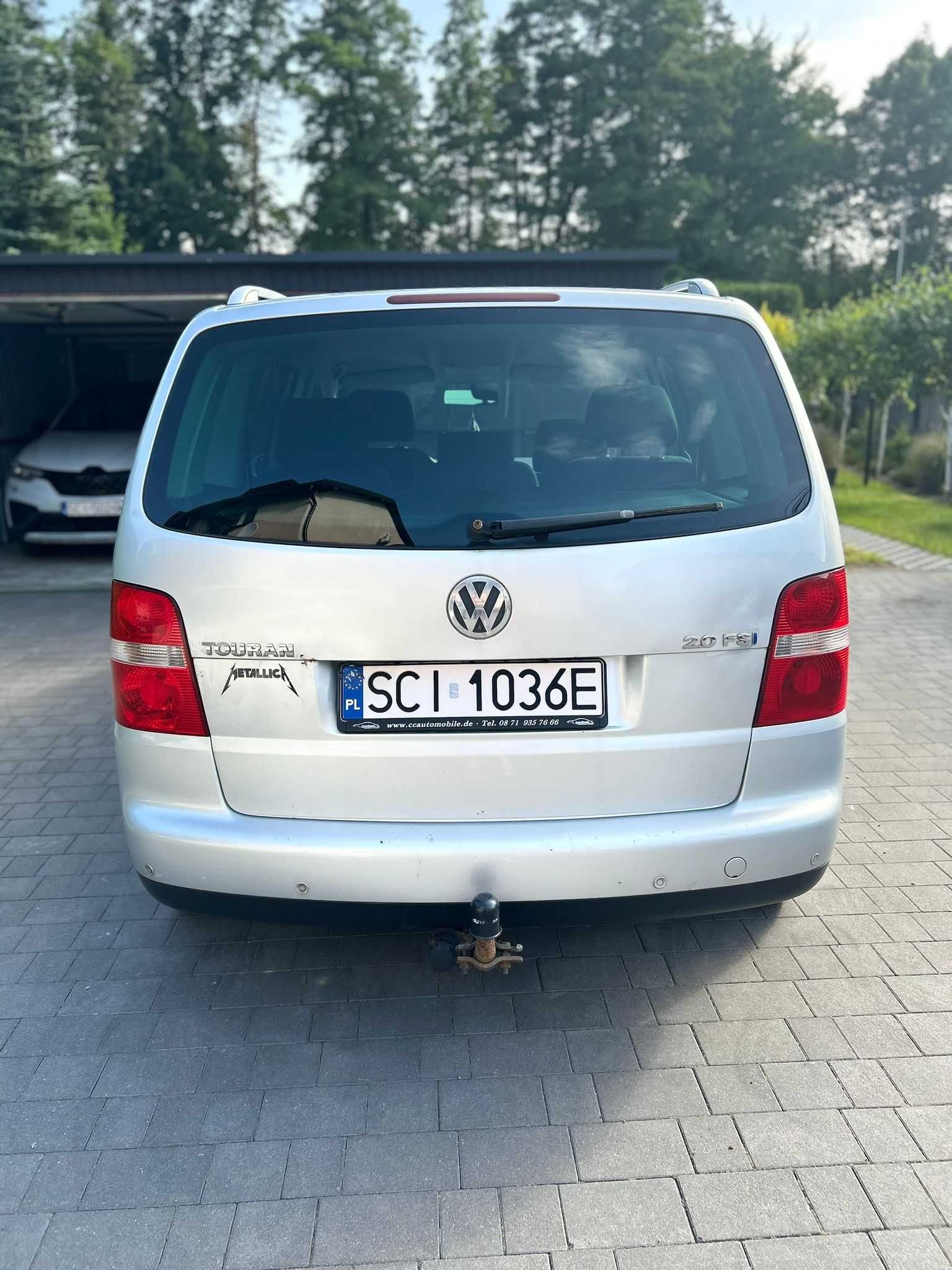 Volkswagen Touran 2.0 FSI | 2004 | 259 000 km | sprawny