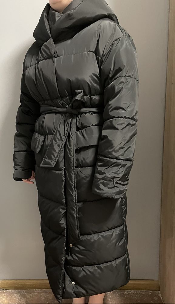 Продам куртку пуховик М